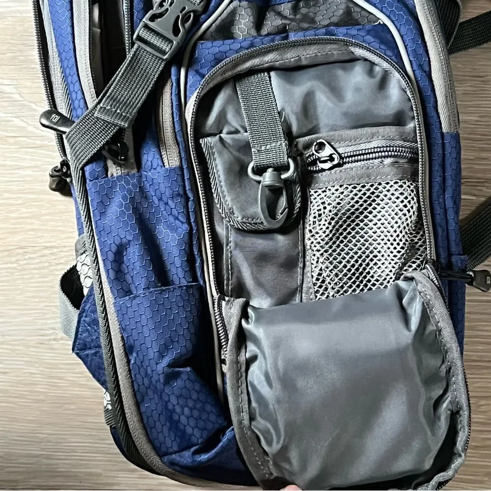 FŪL Day BACKPACK Padded Waterproof Cooler Compartment Multi Pockets Blue
